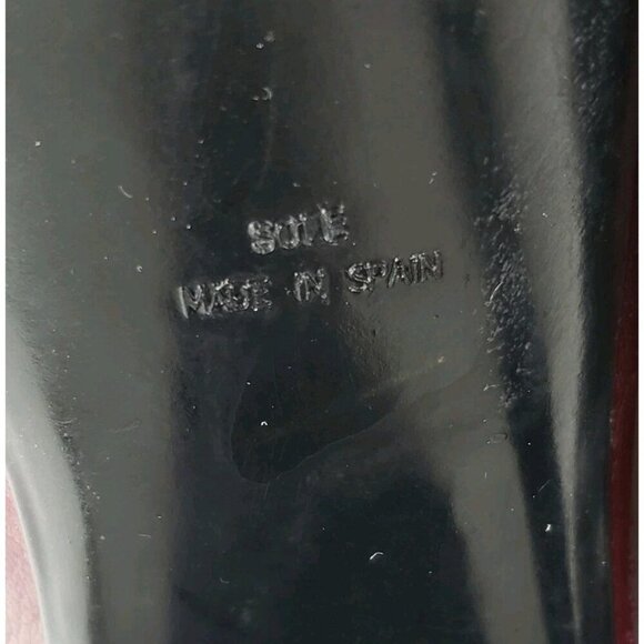 Stuart Weitzman Red Leather Clog Womens 6 Slip On Heel Studded Buckle Mule - Picture 16 of 16